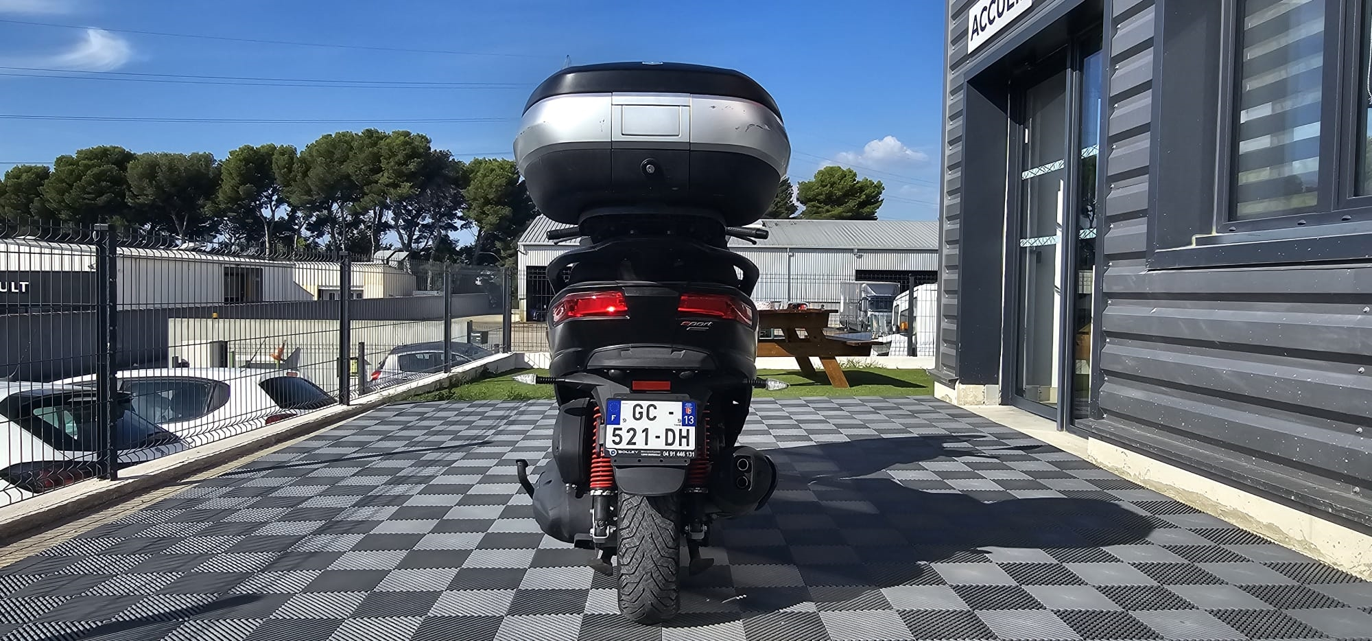 PIAGGIO MP3