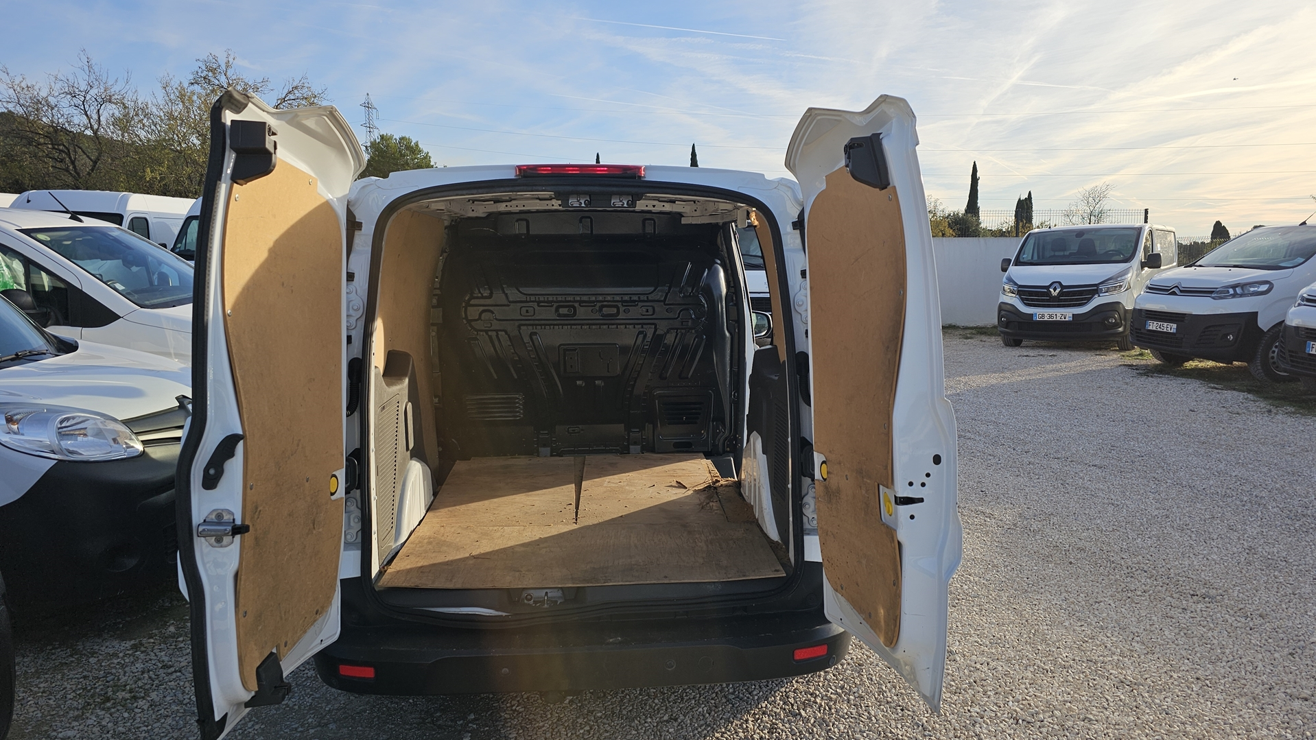 FORD TRANSIT CONNECT