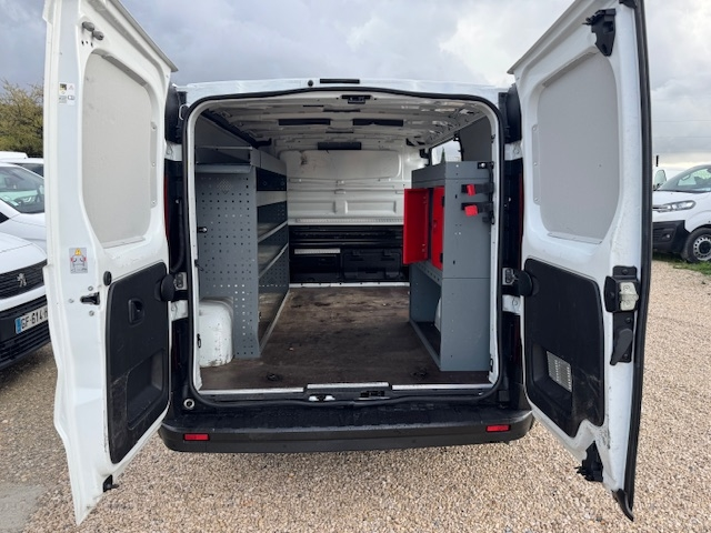 RENAULT TRAFIC III FG