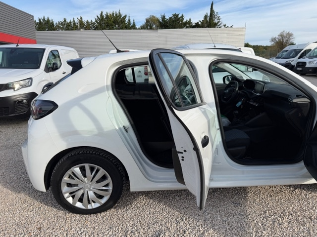 PEUGEOT 208 AFFAIRE