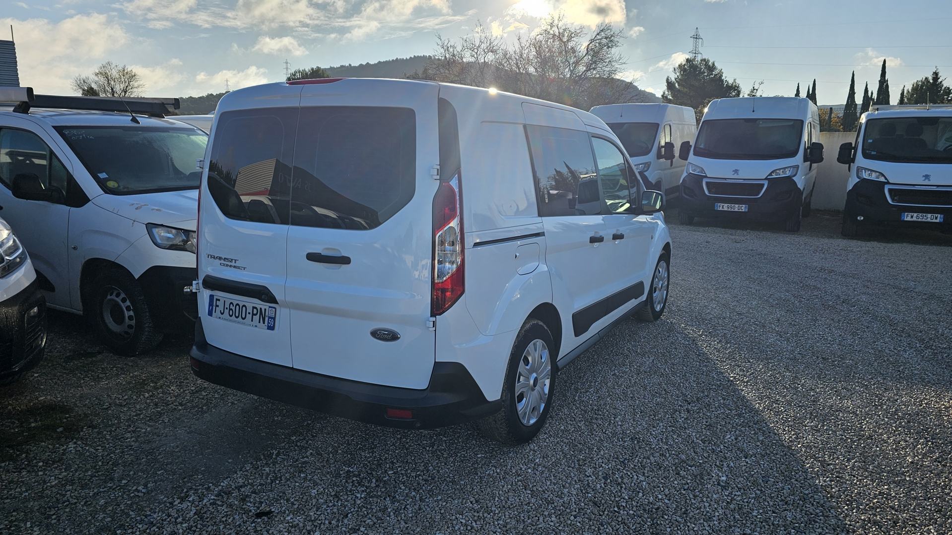 FORD TRANSIT CONNECT