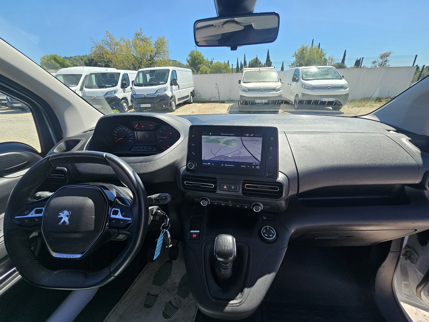 PEUGEOT PARTNER