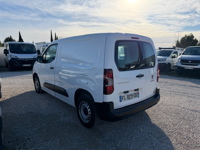 PEUGEOT PARTNER