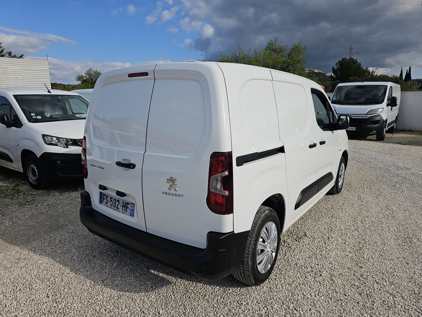 PEUGEOT PARTNER