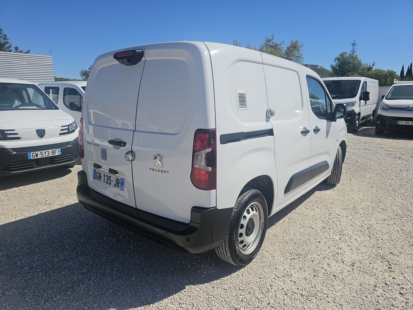 PEUGEOT PARTNER