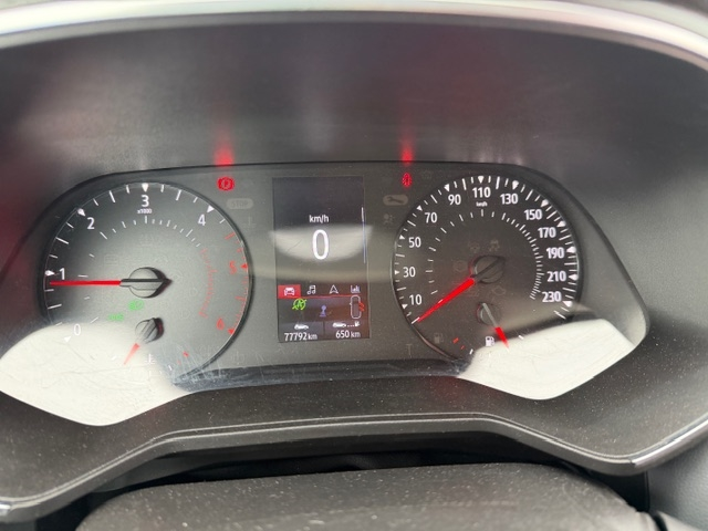RENAULT CLIO V STE