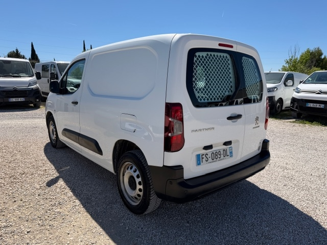 PEUGEOT PARTNER