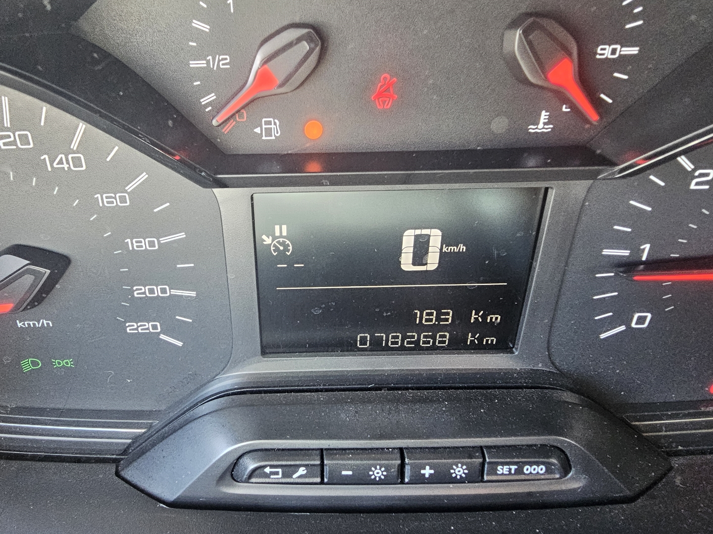 PEUGEOT PARTNER