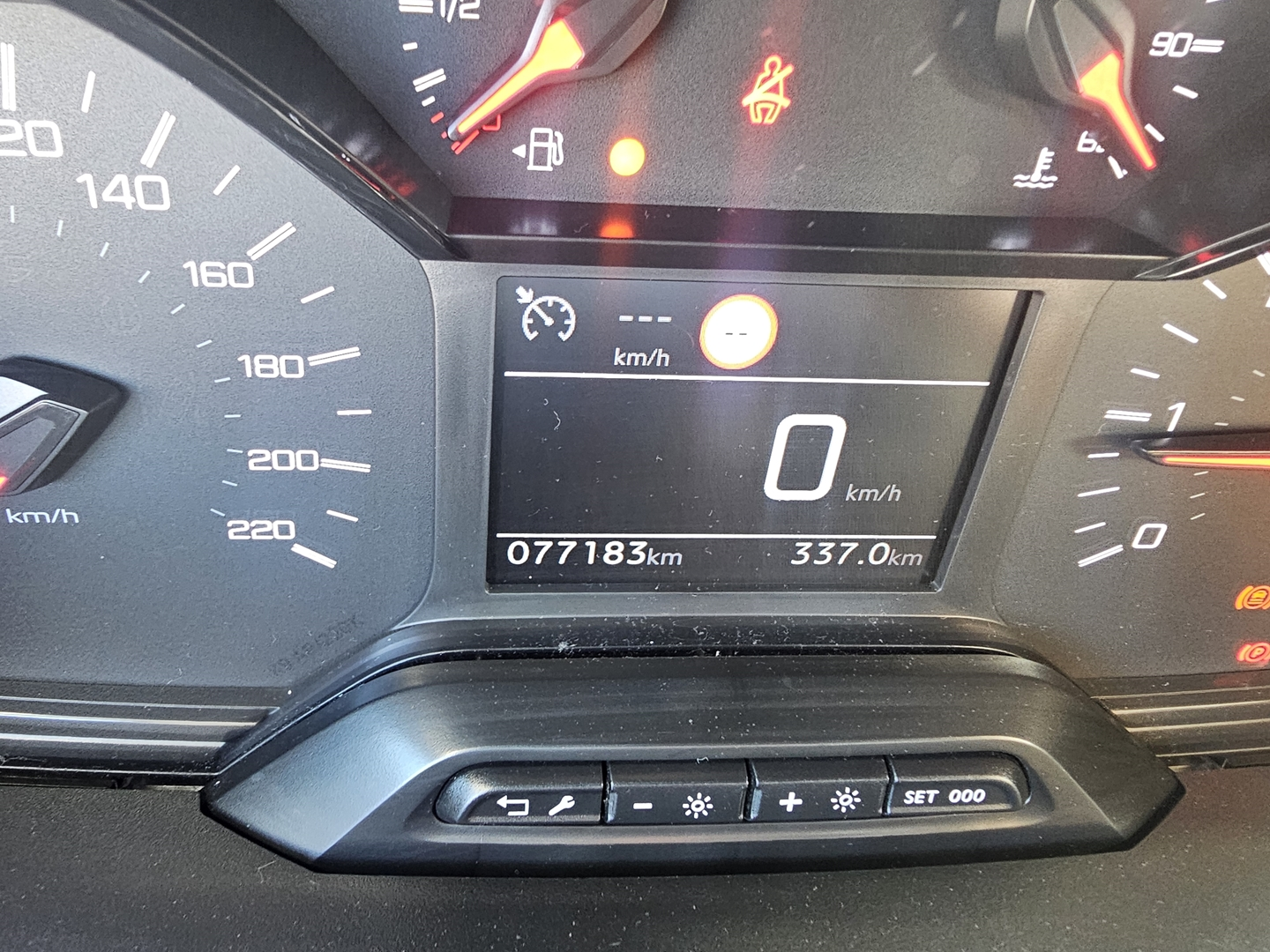 PEUGEOT PARTNER