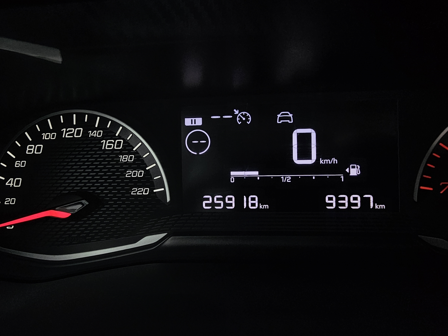 PEUGEOT 208 AFFAIRE
