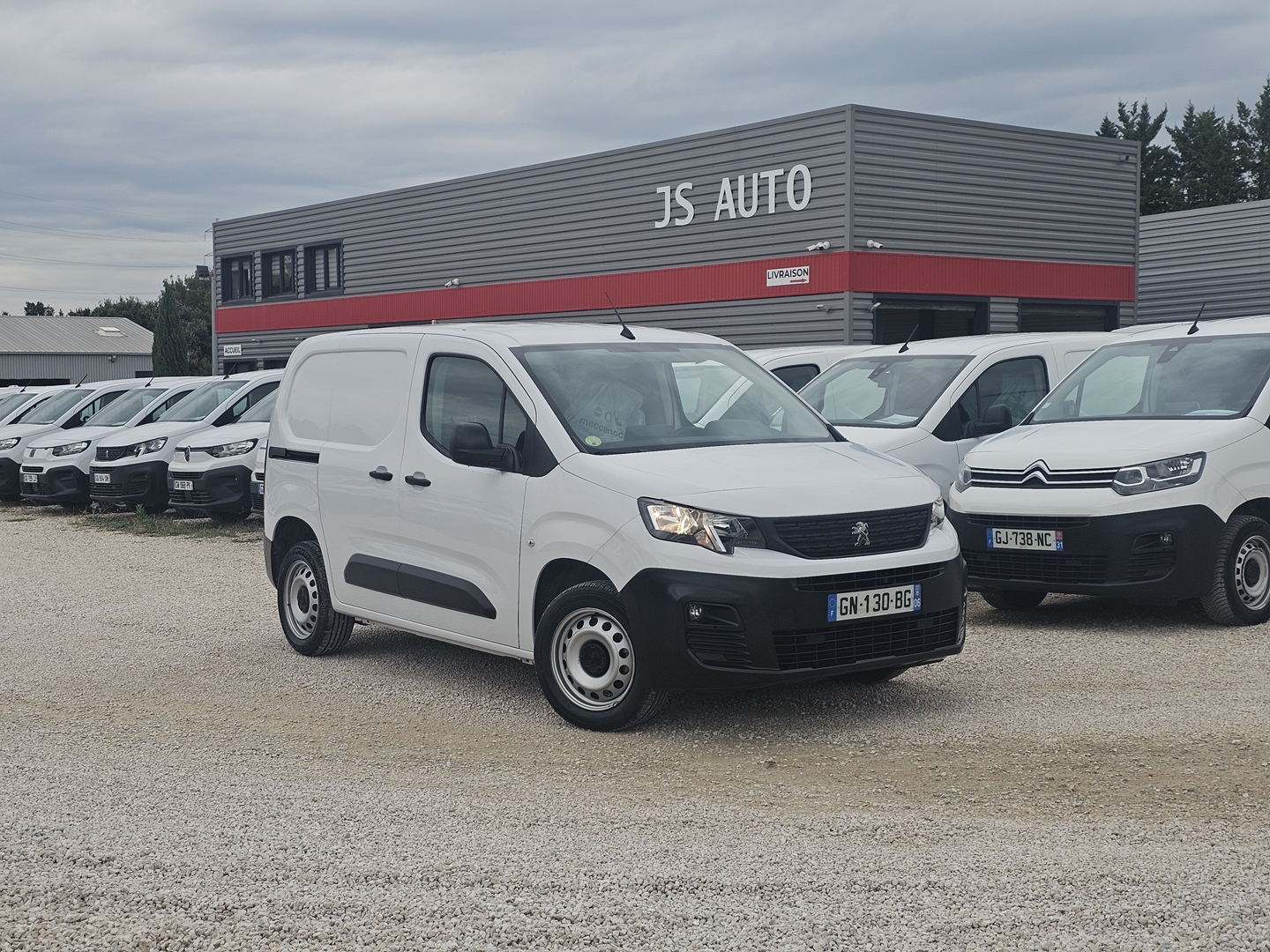PEUGEOT PARTNER