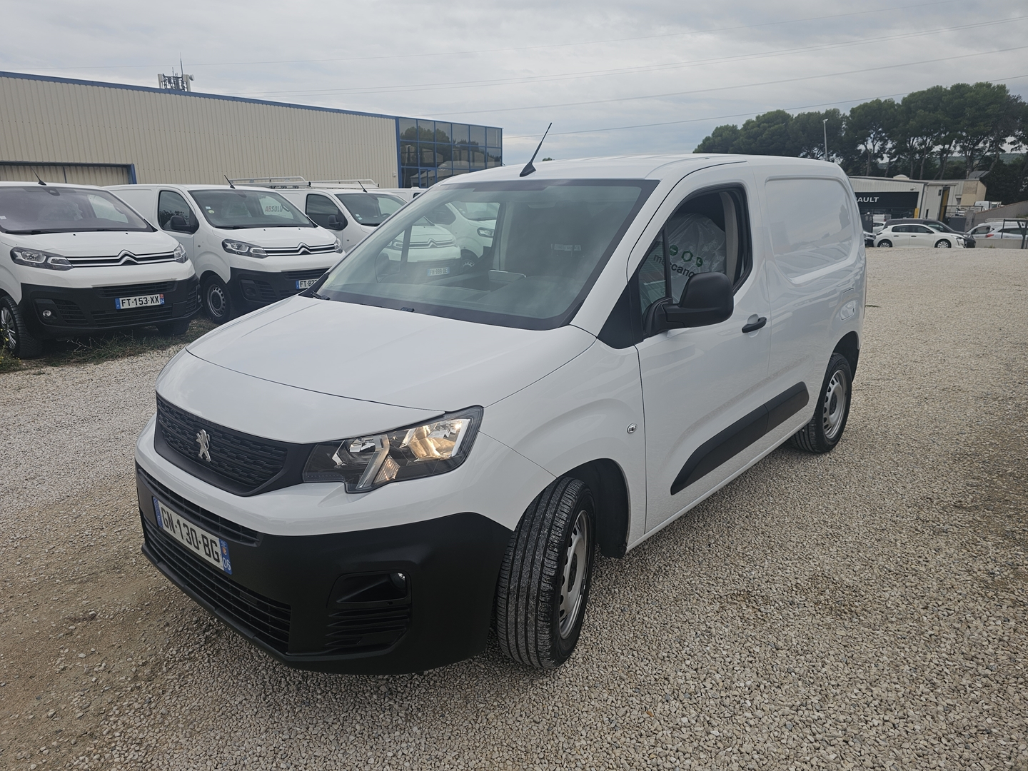 PEUGEOT PARTNER
